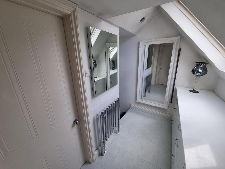 Beautiful Apartment In The Heart Of Rochester Rochester  Exteriér fotografie